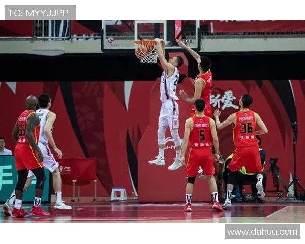 探索上海篮球队的节奏体系与战术创新之路