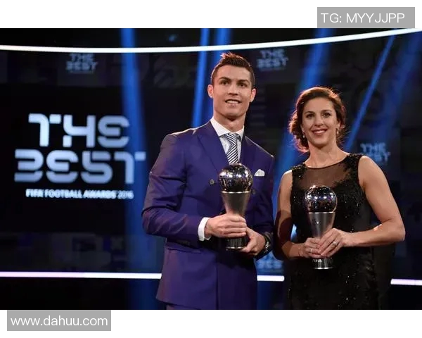 足球明星合影抠图技巧分享如何轻松制作精彩的足球明星合影作品