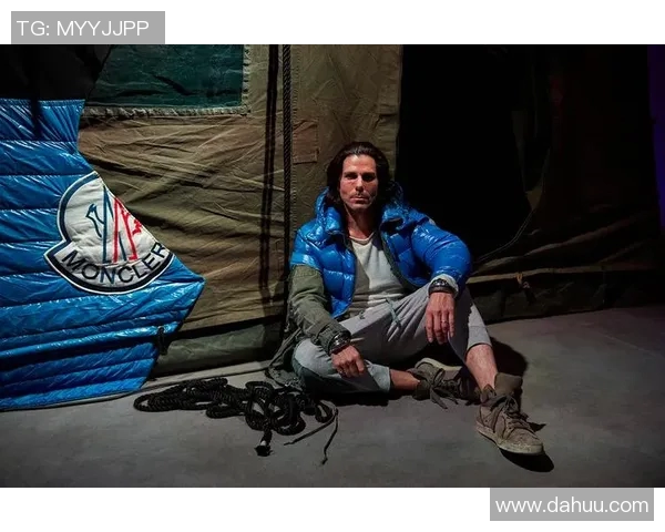 足球明星联手好声音舞台展现激情与才华的完美碰撞